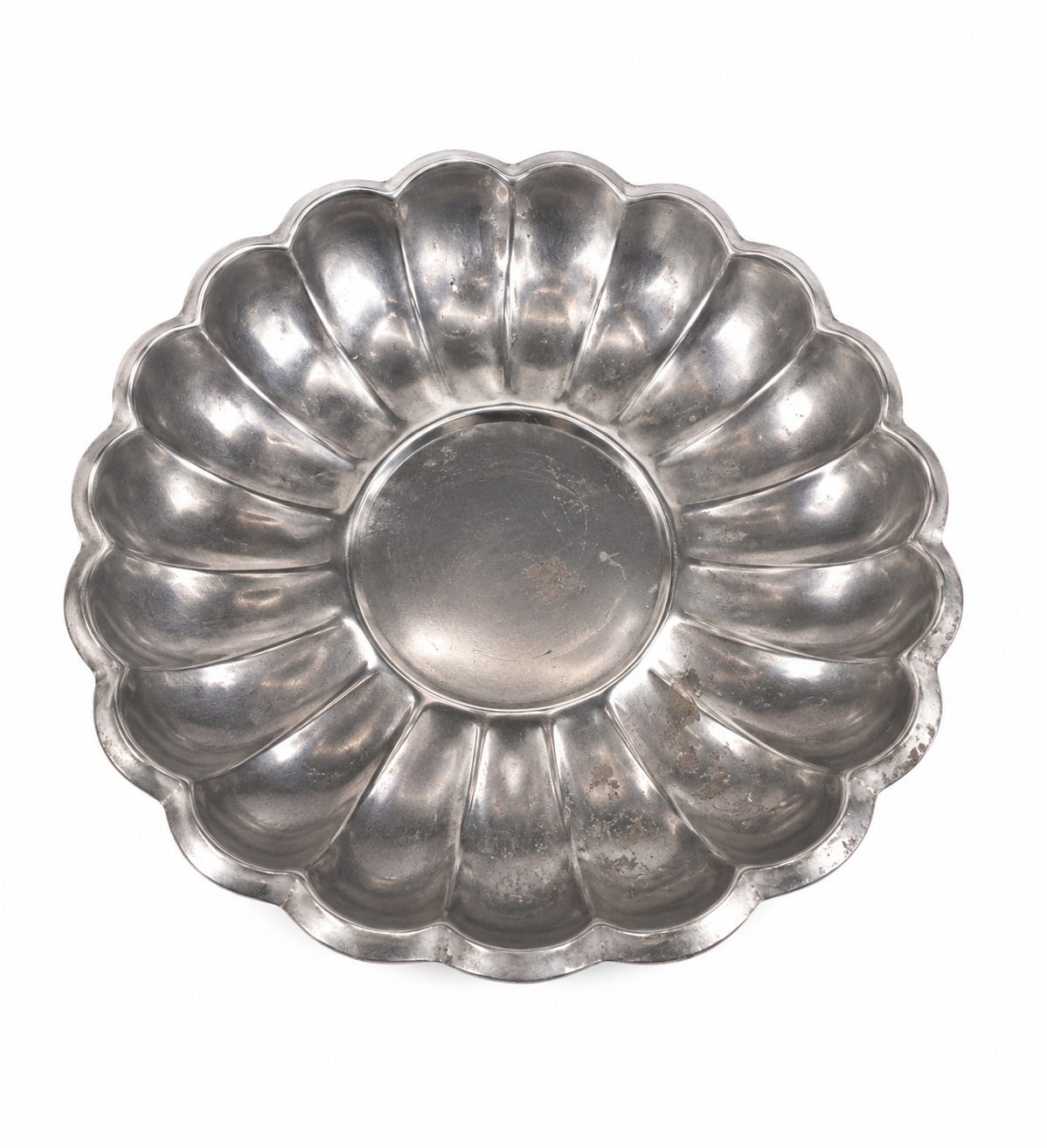 Silver-Tone Scalloped Serving Tray